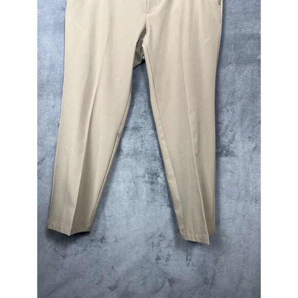 Greg Norman Men's 36x30 Tan Khaki Flat Front Golf Chino Pants M - Picture 3 of 16
